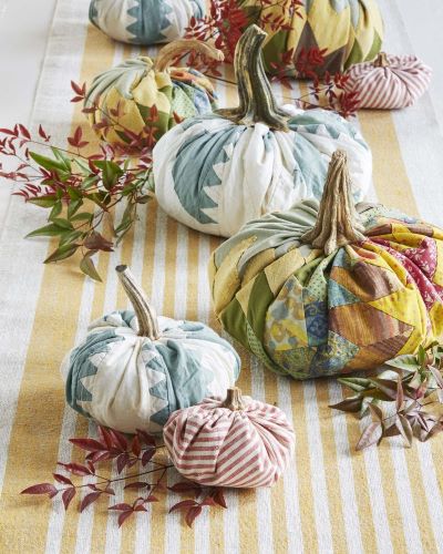 Thanksgiving Pumpkin Centerpiece